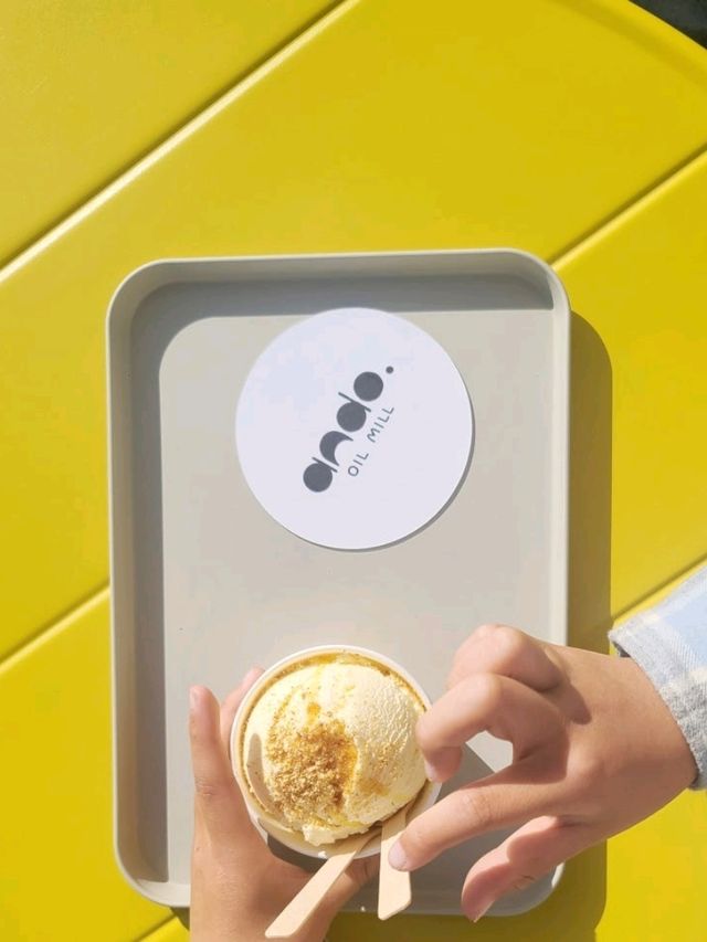 카페와 기름 짜는 곳으로 독특한카페 💛안도제유소