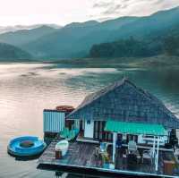  ภูเขาลอยน้ำ เชียงใหม่ 