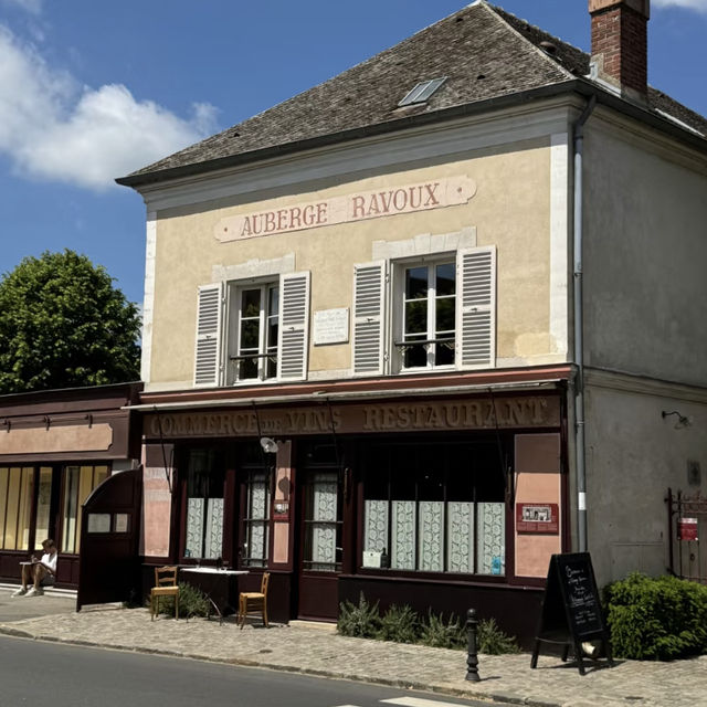 A Day Trip to Van Gogh's Village: Auvers-sur-Oise! 🎨🌿