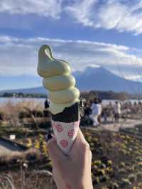When Fuji Meets Frost: A Winter Tale at Kawaguchi Lake