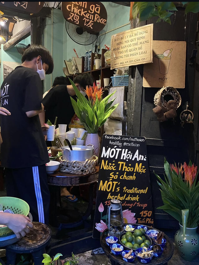 A Taste of Tranquility: Sipping Herbal Water at Mót in Hoi An