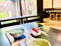 【倉敷美觀地區】白壁倉庫街、川舟、文青選物店，慢散步的絕美小鎮日常