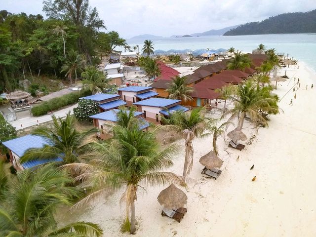 🌴✨ เที่ยว “เกาะหลีเป๊ะ” เกาะที่เปิดตลอดปี! 🌤️🏝️