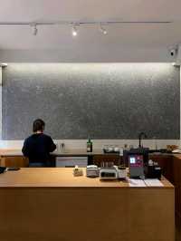 Low Battery Café