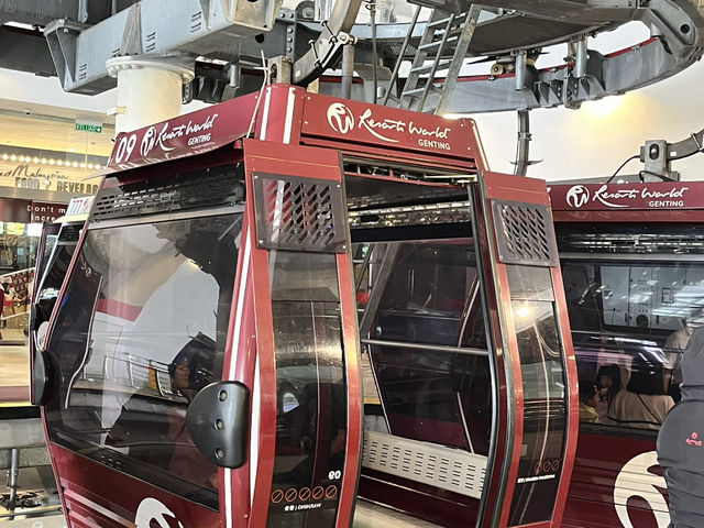 🌟 Genting Highlands Must-Try: Awana SkyWay Cable Car 🌟