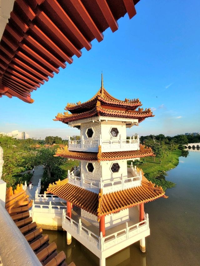 Twin Pagoda: A Peaceful Spot by the Lake