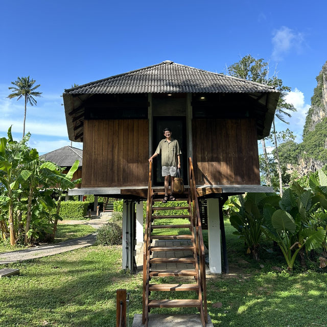 ที่พักแนะนำในกระบี่ tinidee hideaway tonsai beach 