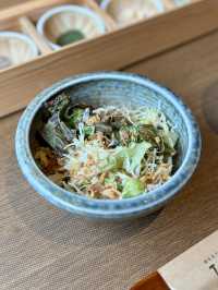 【大阪・難波】備長炭の香りと鶏の旨みが響く鶏料理専門店「TORA鶏YA 難波千日前店」