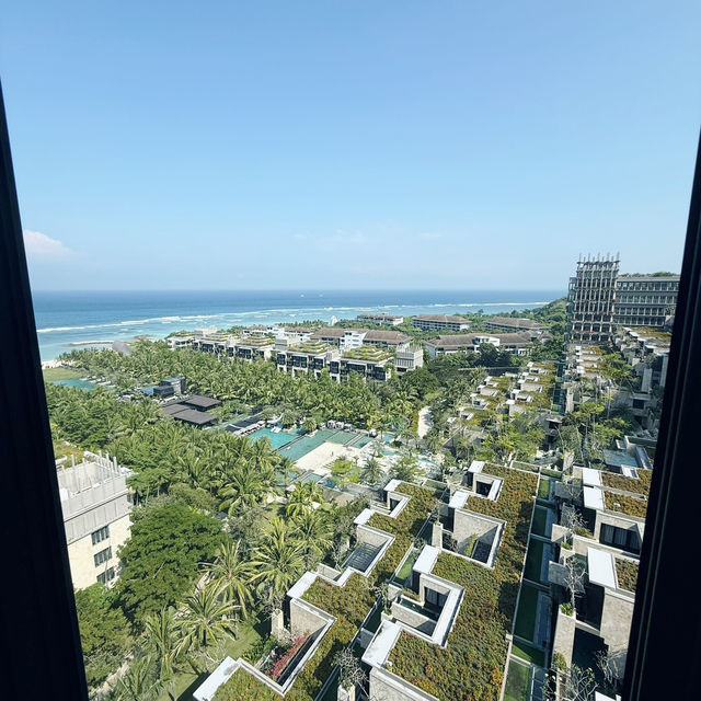 A Regal Escape: The Apurva Kempinski’s Balinese Grandeur 🇮🇩