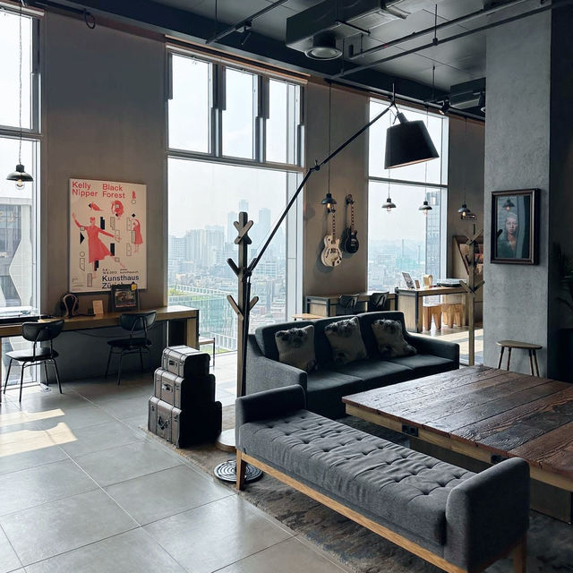 Trendy Vibes & City Views: L7 Hongdae Hits the Spot 🇰🇷
