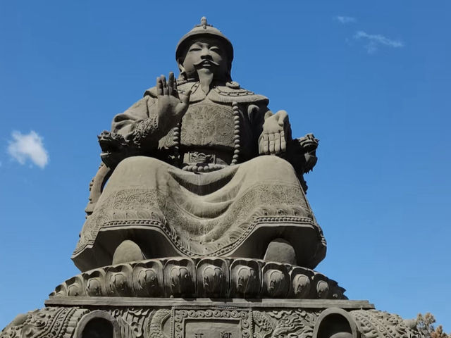 🕌 大召寺 Dazhao Temple – Hohhot’s Oldest, Grandest, and Most Revered Temple