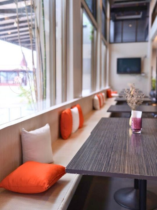 🏥Songphanburi Hotel