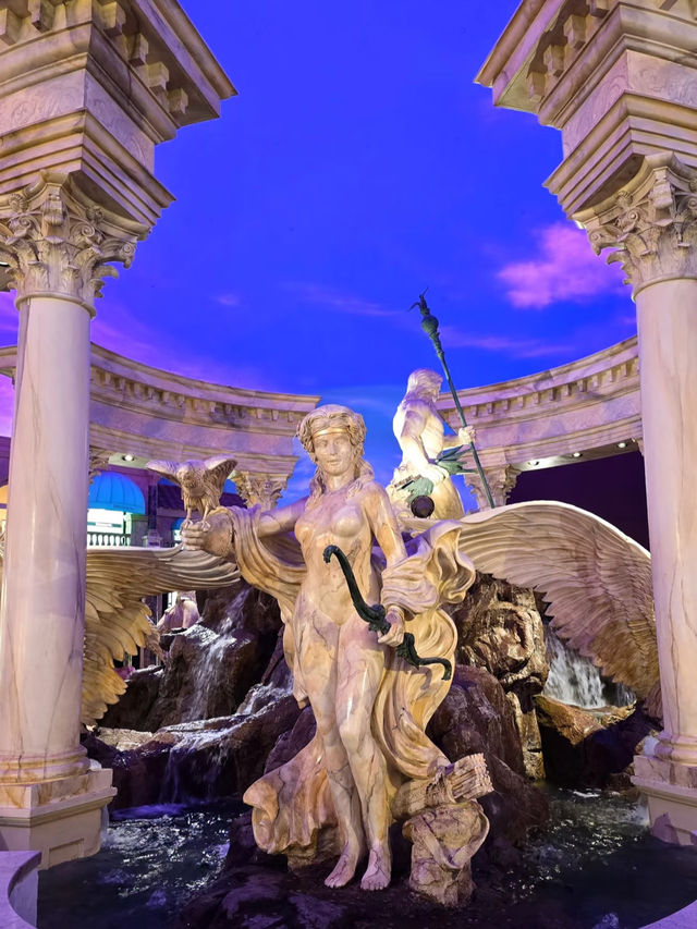 Step into Ancient Rome at Caesars Palace Forum Shops 🏛️🛍️