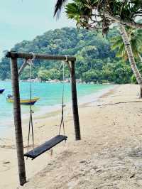 Escape to Paradise at Perhentian Island Resort!