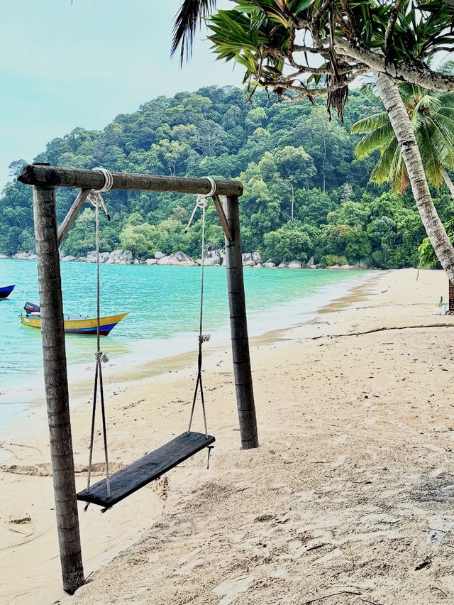 Escape to Paradise at Perhentian Island Resort!