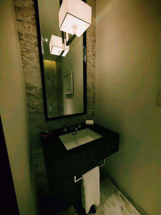Bold Luxury at W Guangzhou – Where Design Meets Comfort