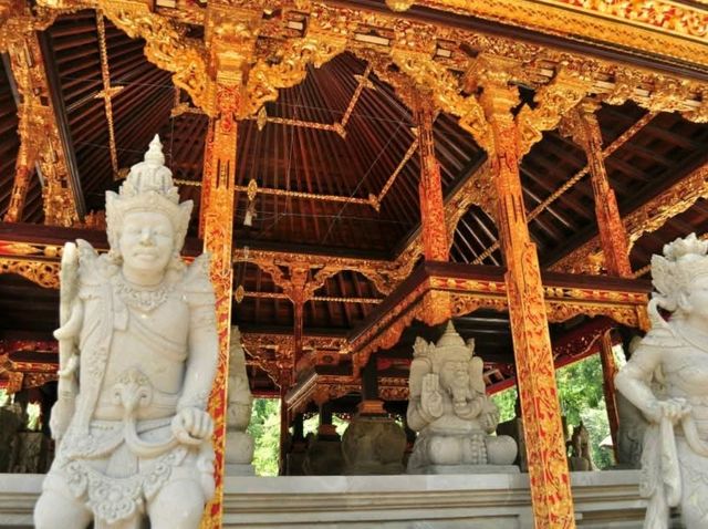 บาหลี แหล่งรวมวัฒนธรรม วิวอลังการ