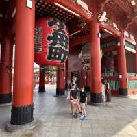 Guardian of Treasures: The Hōzō-mon Gate at Sensō-ji 🏮