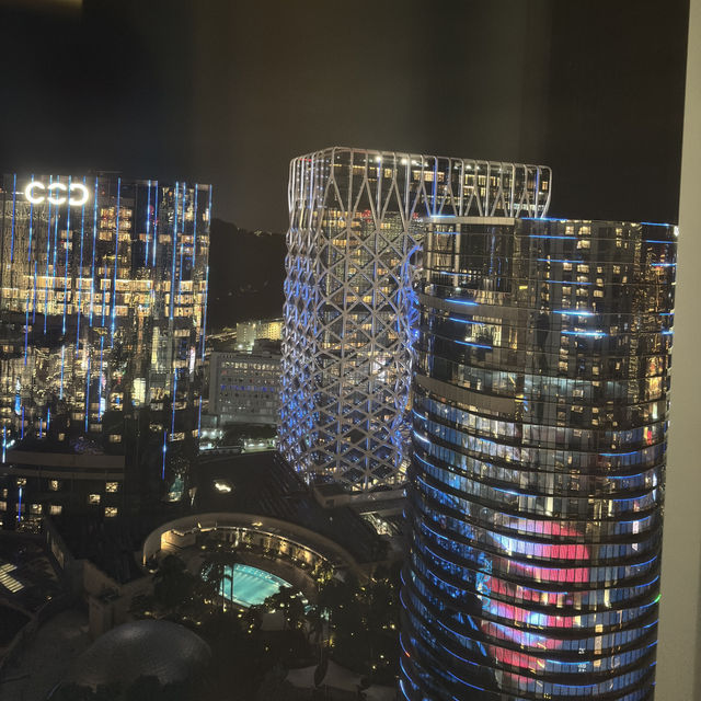 七星級摩珀斯 ft.傳奇女建築師Zaha Hadid 七星級摩珀斯 ft.傳奇女建築師Zaha Hadid