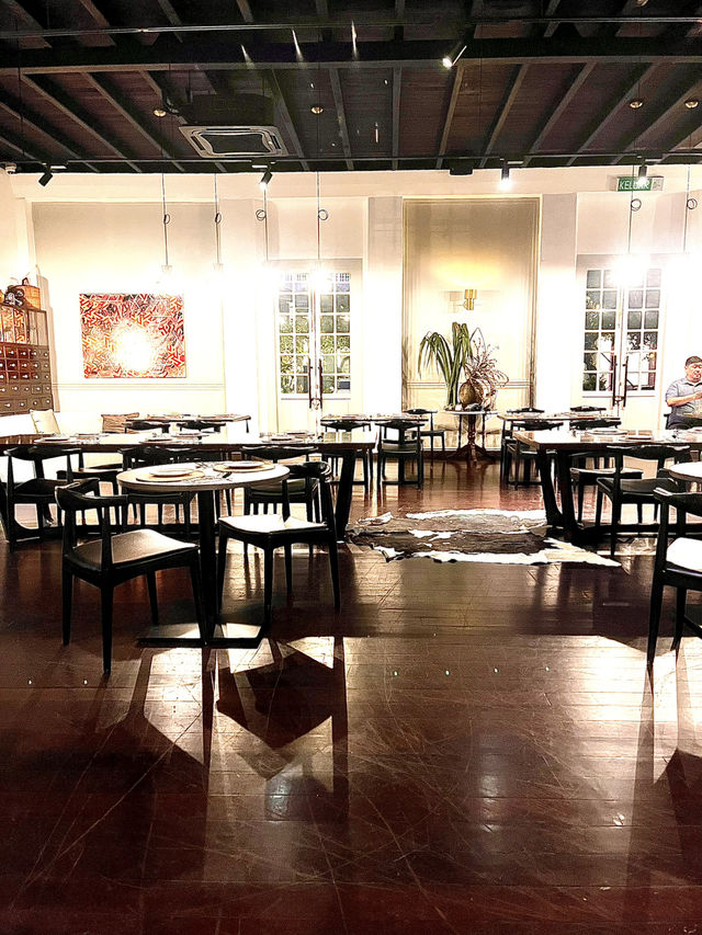 Roots Bistronomy Kuching: Romantic Fine Dining by the Waterfront
