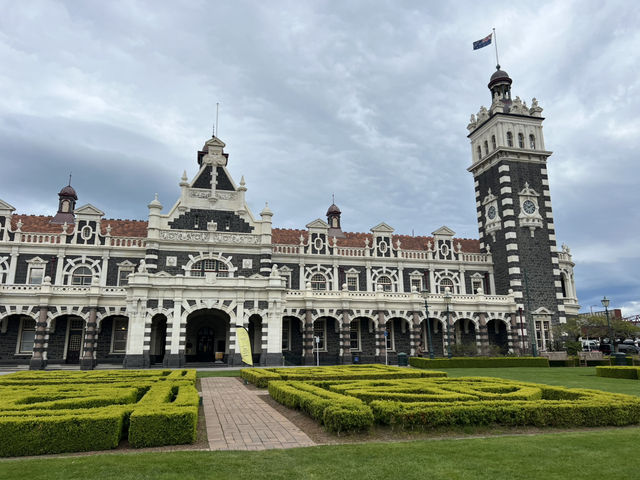 紐西蘭旅遊有景點📍 但尼丁火車站（Dunedin Railway Station）