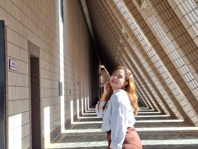 พิกัดมุมถ่ายรูป Hong Kong Museum of Art 🖼️
