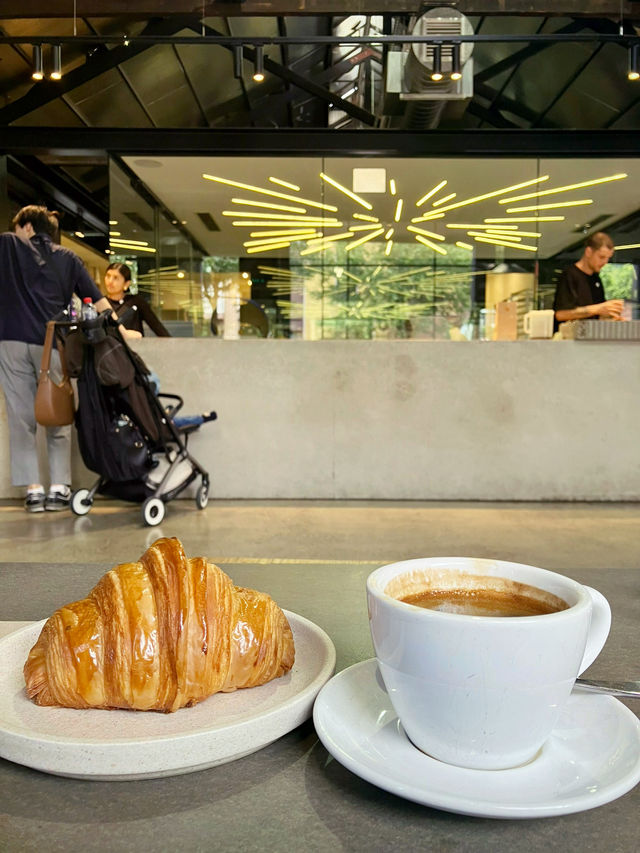 メルボルンに来たら、LUNEのクロワッサンを食べよう🥐