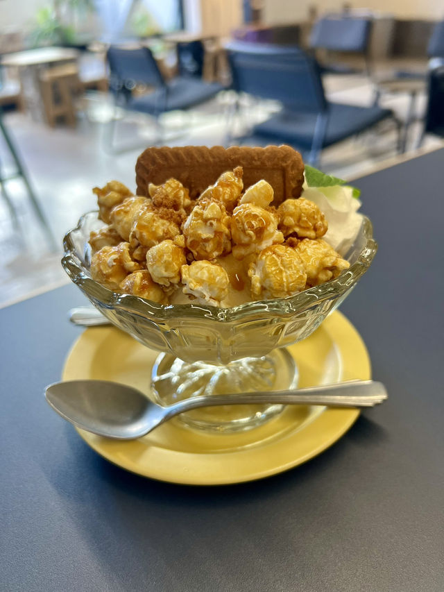 東京 新大久保 SCOOP COFFEE デザートも充実 東京 新大久保 SCOOP COFFEE デザートも充実