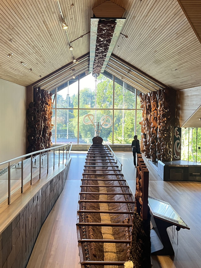 🏛️ Waikato Museum: Where Māori Heritage Meets River Stories! 🌊