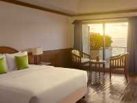 Villa Park Sun Island Resort