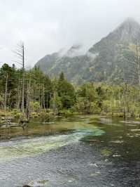 Kamikochi’s Mystical Charm: Autumn Hike to Myojin Pond