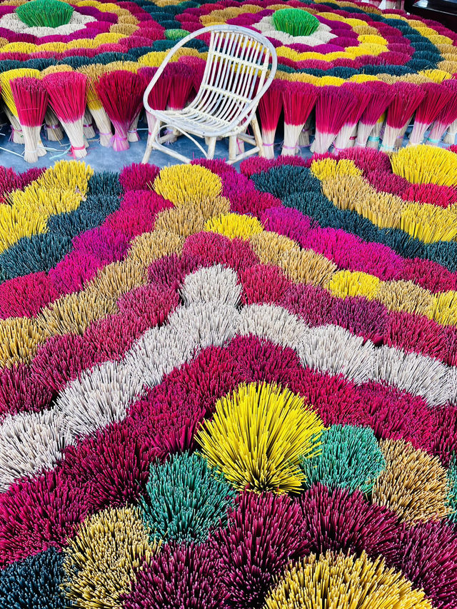 Chasing colors in Huế, Vietnam 🎨🇻🇳