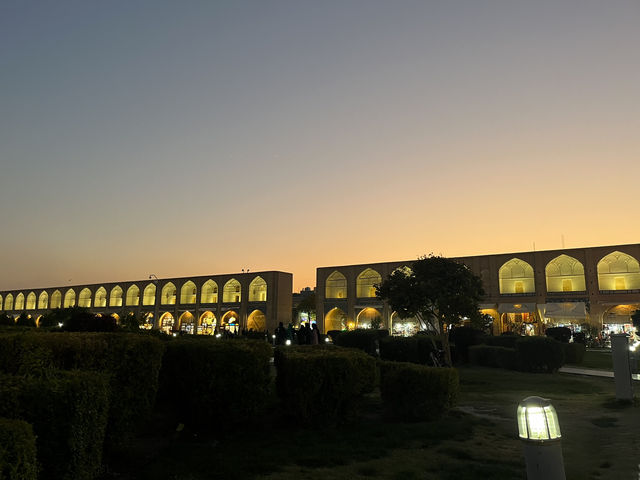 🕌青の芸術が広がる古都をめぐる｜イスファハーン観光