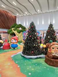 Where Whimsy Wraps the City: Chubbi Chunk’s Festive Takeover