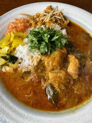 福岡縣福岡市・喜歡香料咖哩的人一定要去！「Kubo Curry」的清爽雞肉咖哩超美味！