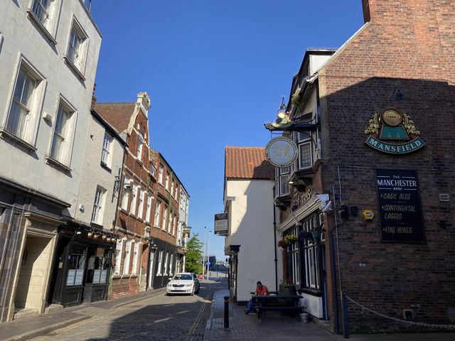 Vibrant Day in Hull City Center 🏙️🌟