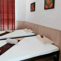 นวดอโรมาผ่อนคลายที่ SPA Cenvaree