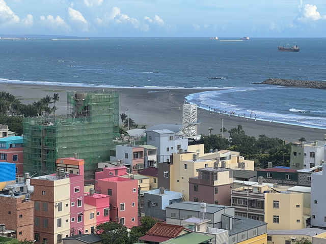在海風中漫步：高雄燈塔小旅行