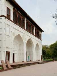 The Tale of The Imperial Red Fort 🐉