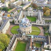 Enjoy your visit to Oxford, the city of dreams!