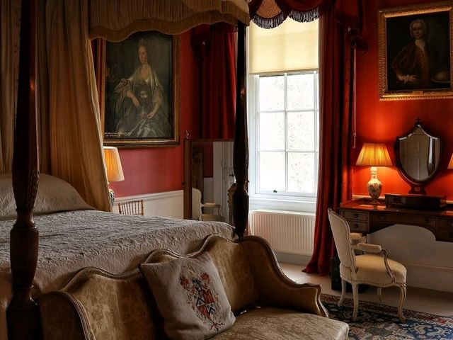 🏛 Sledmere House, Yorkshire – Georgian Grandeur with Lived-In Charm