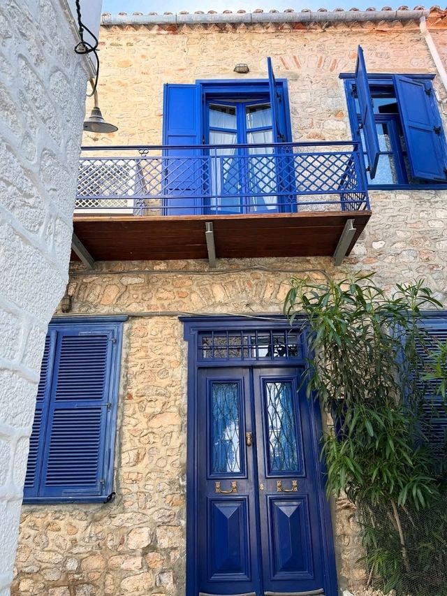 🌊 Hydra: Timeless Elegance and Car-Free Charm by the Aegean 🇬🇷✨