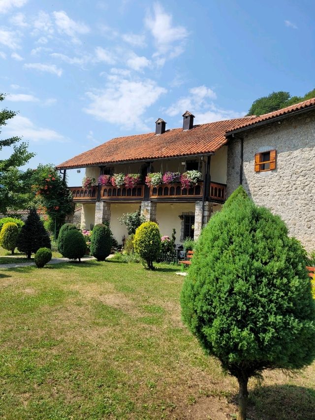 Step Into History at Morača Monastery: Vibes, Views & Ultimate Calm ✨⛪️