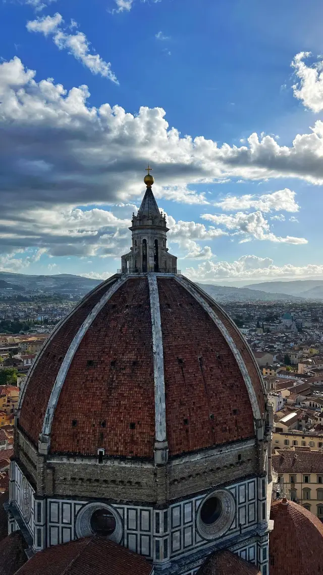 Cathedral of Santa Maria del Fiore: Exploring the Birthplace of Renaissance in Florence.