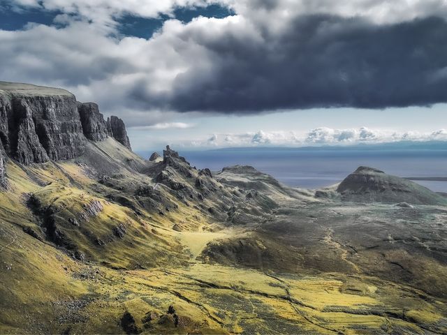 The Unbelievable Quirang Mountains!