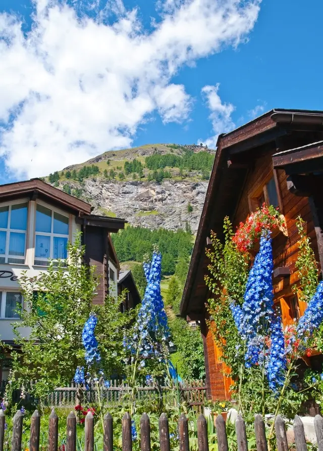 Zermatt, Switzerland - the beautiful glacier city immerses you in its charm!