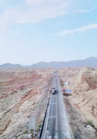 南疆/今年獨庫公路的尾巴，沒堵哭，被美哭
