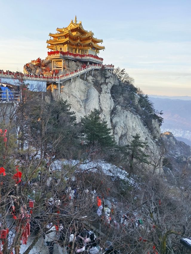 老君山金殿