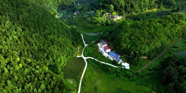 康養度假，避暑休閒，登山攀岩，廣元曾家山是你不二之選！