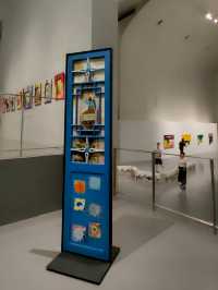 逛展《重瞳》。
